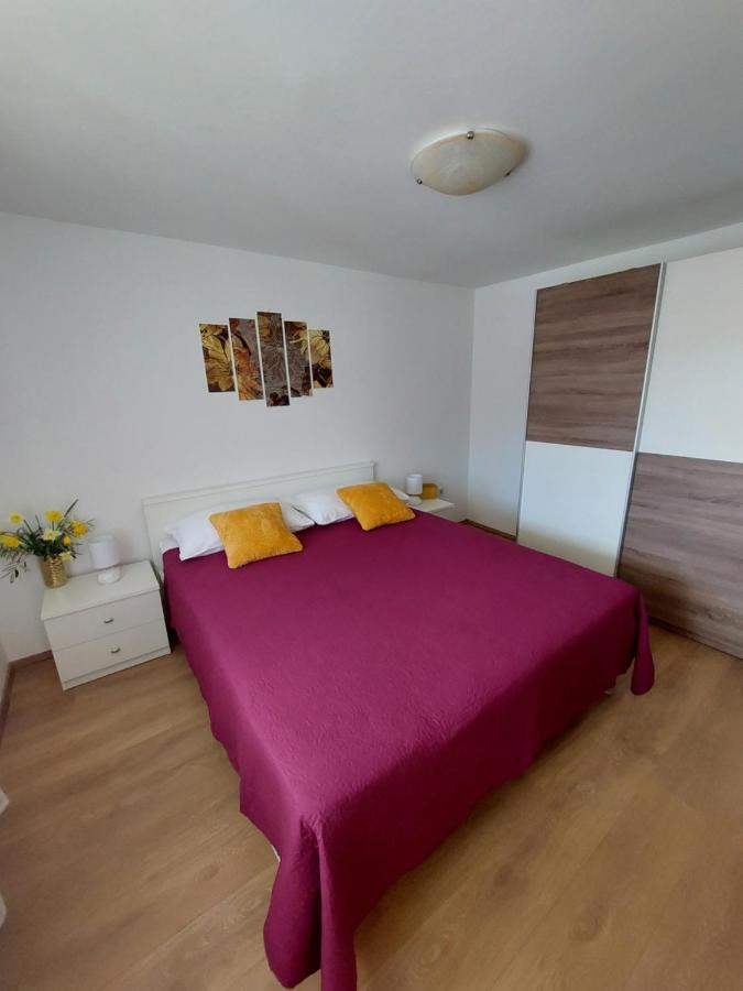 Apartmani Ana Đảo Đảo Cres Ngoại thất bức ảnh