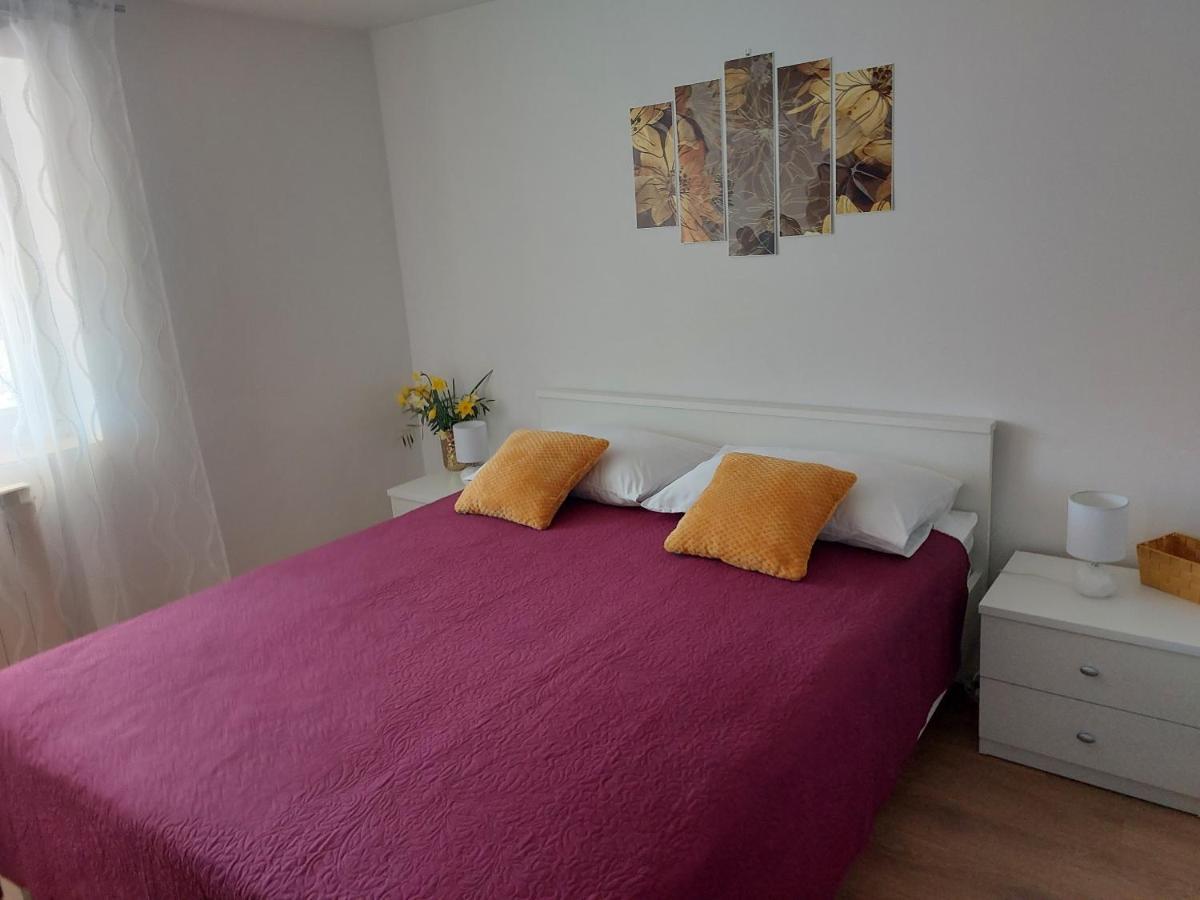 Apartmani Ana Đảo Đảo Cres Ngoại thất bức ảnh