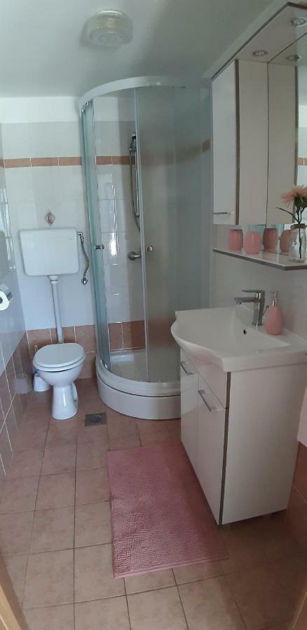 Apartmani Ana Đảo Đảo Cres Ngoại thất bức ảnh